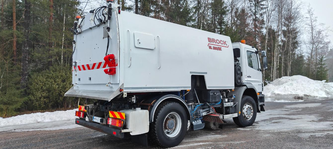 Brock SL280/2K MB Axor 1829 - 거리 청소 차량 : 사진 4 Brock SL280/2K MB Axor 1829 - 거리 청소 차량 : 사진 4