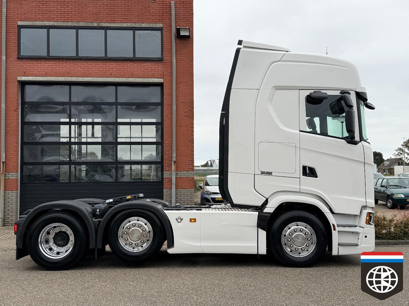 Scania 590 S 6X2/4 - Full air - Retarder PTO - SLIDE fifth wheel - King of the Road - 트랙터 유닛 : 사진 2 Scania 590 S 6X2/4 - Full air - Retarder PTO - SLIDE fifth wheel - King of the Road - 트랙터 유닛 : 사진 2