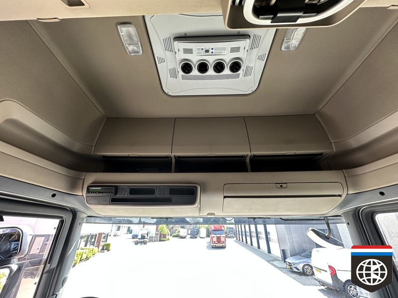 Scania R 410 Retarder / SLIDE ROOF / night ac / CLEAN TRUCK - 커튼사이더 트럭 : 사진 5 Scania R 410 Retarder / SLIDE ROOF / night ac / CLEAN TRUCK - 커튼사이더 트럭 : 사진 5