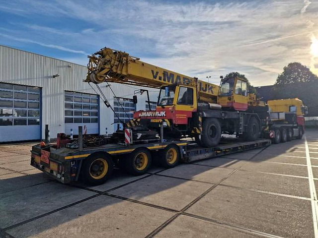 Liebherr LTM 1035 - 험한 지형 크레인 : 사진 1 Liebherr LTM 1035 - 험한 지형 크레인 : 사진 1
