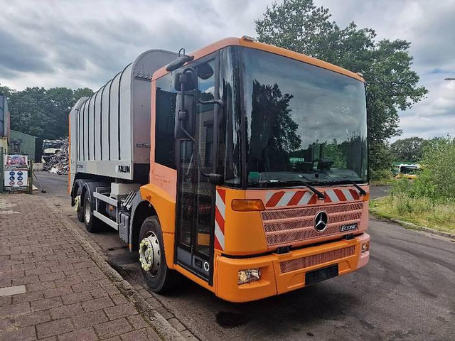 Mercedes-Benz Econic 2628 - 트럭 : 사진 3 Mercedes-Benz Econic 2628 - 트럭 : 사진 3