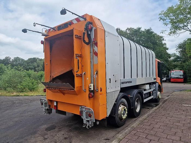 Mercedes-Benz Econic 2628 - 트럭 : 사진 4 Mercedes-Benz Econic 2628 - 트럭 : 사진 4