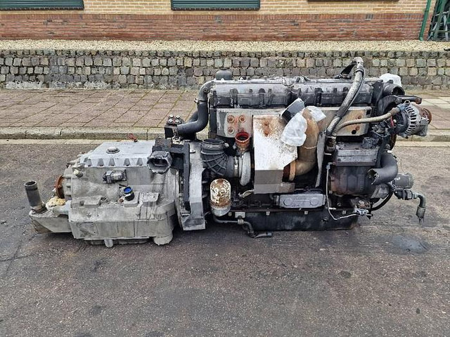 PACCAR PR 228 S2 - 예비 부속 : 사진 1 PACCAR PR 228 S2 - 예비 부속 : 사진 1