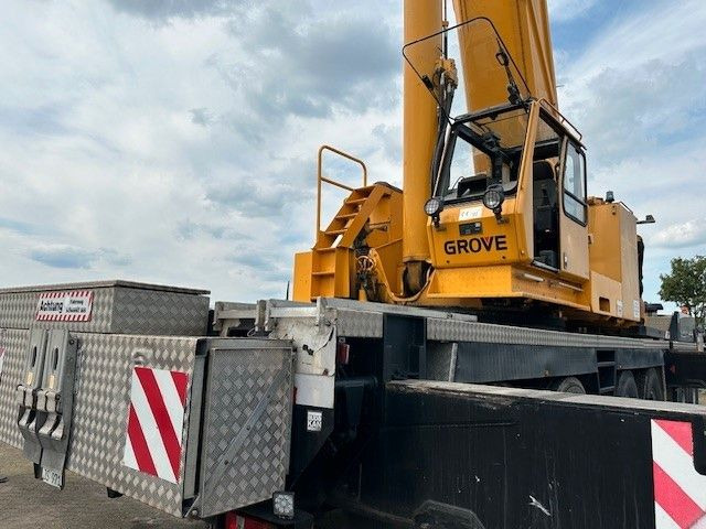 Grove GMK6300 KRAN 300/330 Tonnen - 전천후 지형 크레인 : 사진 3 Grove GMK6300 KRAN 300/330 Tonnen - 전천후 지형 크레인 : 사진 3