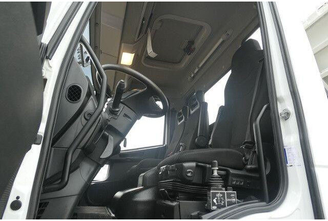 덤프트럭 Iveco 120E EuroCargo 4x2, Meiller, Klima, AHK, Hydr. : 사진 11 덤프트럭 Iveco 120E EuroCargo 4x2, Meiller, Klima, AHK, Hydr. : 사진 11