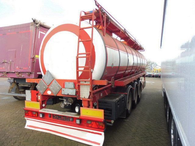 Kässbohrer Isoliert, Chemie, V2A, 32m³,Kompresor,Alu-Felgen - 유조 세미 트레일러 : 사진 4 Kässbohrer Isoliert, Chemie, V2A, 32m³,Kompresor,Alu-Felgen - 유조 세미 트레일러 : 사진 4
