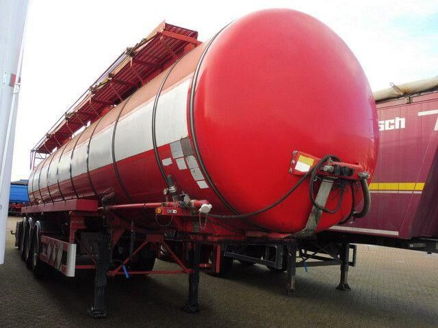 Kässbohrer Isoliert, Chemie, V2A, 32m³,Kompresor,Alu-Felgen - 유조 세미 트레일러 : 사진 2 Kässbohrer Isoliert, Chemie, V2A, 32m³,Kompresor,Alu-Felgen - 유조 세미 트레일러 : 사진 2