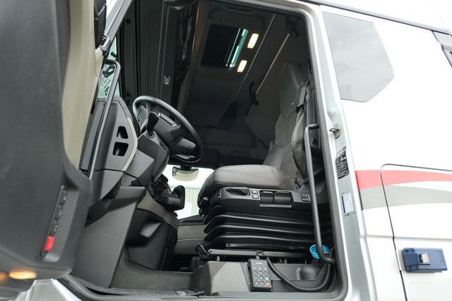 MAN 18.510 TGX 4x2, Hydr.,Retarder,Klima, Alu-Felgen - 트랙터 유닛 : 사진 5 MAN 18.510 TGX 4x2, Hydr.,Retarder,Klima, Alu-Felgen - 트랙터 유닛 : 사진 5