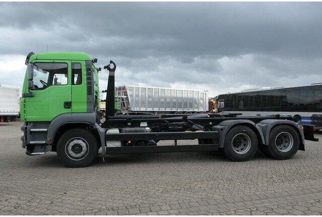 MAN 26.390 TGA BL 6x4, VDL S-21 6200, Klima, Luftfe. - 후크 리프트 트럭 : 사진 4 MAN 26.390 TGA BL 6x4, VDL S-21 6200, Klima, Luftfe. - 후크 리프트 트럭 : 사진 4