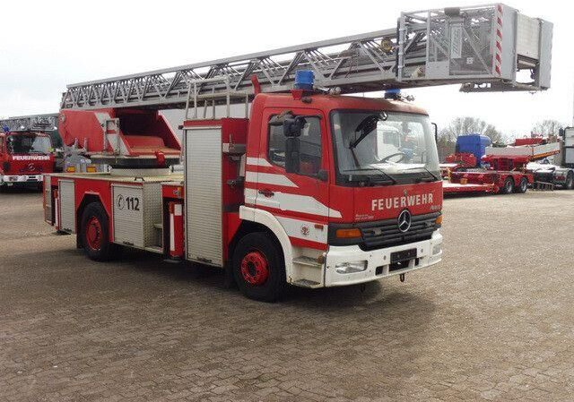 Mercedes-Benz 1528 ATEGO 4x2, Drehleiter DL23-12, Metz, 30m - 소방차 : 사진 4 Mercedes-Benz 1528 ATEGO 4x2, Drehleiter DL23-12, Metz, 30m - 소방차 : 사진 4