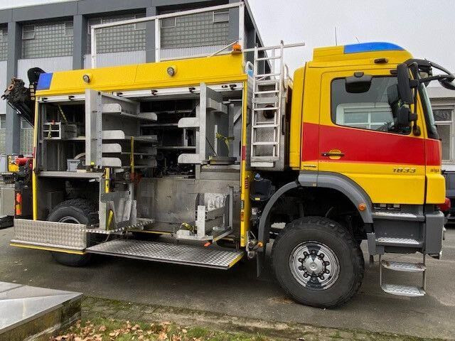 Mercedes-Benz 1833 Axor 4x4, Kran Palfinger, Rosenbauer, AHK - 소방차 : 사진 4 Mercedes-Benz 1833 Axor 4x4, Kran Palfinger, Rosenbauer, AHK - 소방차 : 사진 4