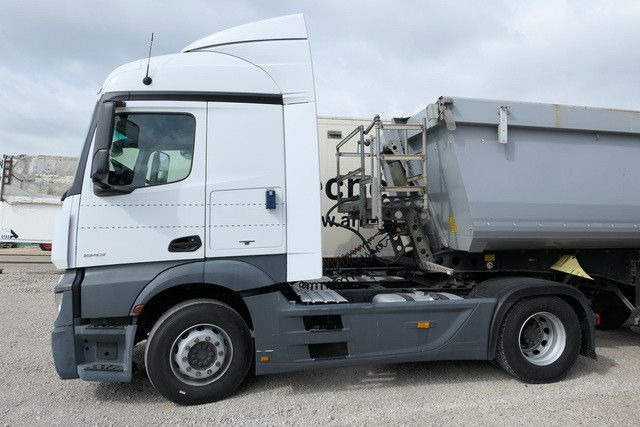Mercedes-Benz 1843 LS Actros, MP4, Retarder, 2x Tank, Spoiler - 트랙터 유닛 : 사진 2 Mercedes-Benz 1843 LS Actros, MP4, Retarder, 2x Tank, Spoiler - 트랙터 유닛 : 사진 2