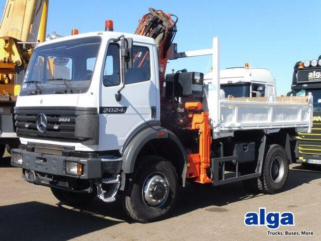Mercedes-Benz 2024 AK 4x4, Tals AK 140.1 A3, Greifersteuerung - 덤프트럭 : 사진 1 Mercedes-Benz 2024 AK 4x4, Tals AK 140.1 A3, Greifersteuerung - 덤프트럭 : 사진 1