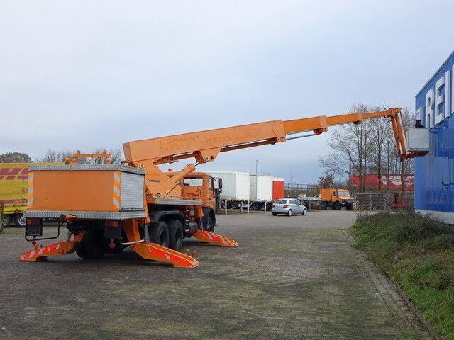 Mercedes-Benz 2222 6x4, Ruthmann, 28m. 3. Sitz - 관절 붐 : 사진 4 Mercedes-Benz 2222 6x4, Ruthmann, 28m. 3. Sitz - 관절 붐 : 사진 4