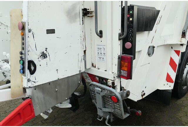Mercedes-Benz 2532 L Actros 6x2, Faun, Variopress, Zöller, AC - 쓰레기차 : 사진 5 Mercedes-Benz 2532 L Actros 6x2, Faun, Variopress, Zöller, AC - 쓰레기차 : 사진 5