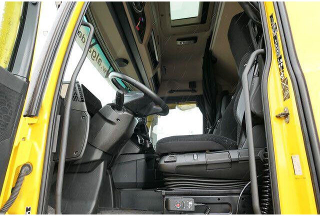 캡 새시 트럭 Mercedes-Benz 2546 L 6x2, MP4, 2x Schlafliege, Bullfänger, AC : 사진 10 캡 새시 트럭 Mercedes-Benz 2546 L 6x2, MP4, 2x Schlafliege, Bullfänger, AC : 사진 10