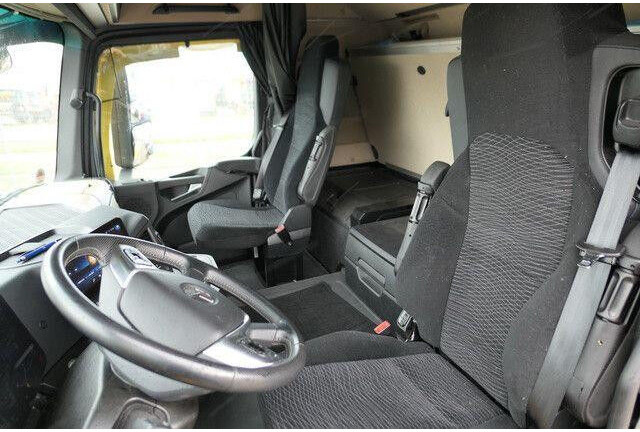 캡 새시 트럭 Mercedes-Benz 2546 L 6x2, MP4, 2x Schlafliege, Bullfänger, AC : 사진 11 캡 새시 트럭 Mercedes-Benz 2546 L 6x2, MP4, 2x Schlafliege, Bullfänger, AC : 사진 11