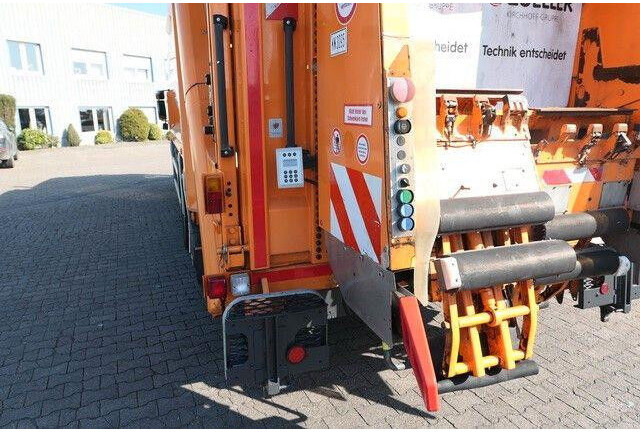 쓰레기차 Mercedes-Benz 2633 L ECONIC, HN-Schörling, Zöller, gelenkt, AC : 사진 8 쓰레기차 Mercedes-Benz 2633 L ECONIC, HN-Schörling, Zöller, gelenkt, AC : 사진 8