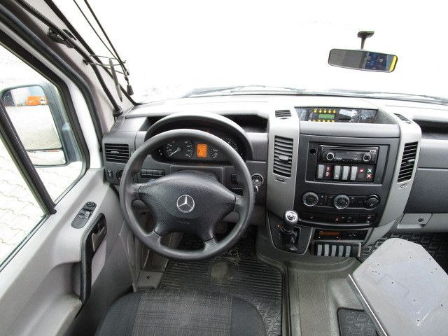 Mercedes-Benz 516 CDI Sprinter, Euro 6, 17 Sitze, Aut., Rampe - 소형 버스, 승합차 : 사진 4 Mercedes-Benz 516 CDI Sprinter, Euro 6, 17 Sitze, Aut., Rampe - 소형 버스, 승합차 : 사진 4