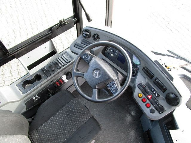 Mercedes-Benz O 530 Citaro C2, Euro 6, A/C, org. km, 1. Hand - 시내버스 : 사진 4 Mercedes-Benz O 530 Citaro C2, Euro 6, A/C, org. km, 1. Hand - 시내버스 : 사진 4