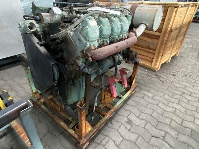 Mercedes-Benz OM 422 Motor, V8, 8 Zylinder, 10x am Lager - 엔진 : 사진 5 Mercedes-Benz OM 422 Motor, V8, 8 Zylinder, 10x am Lager - 엔진 : 사진 5