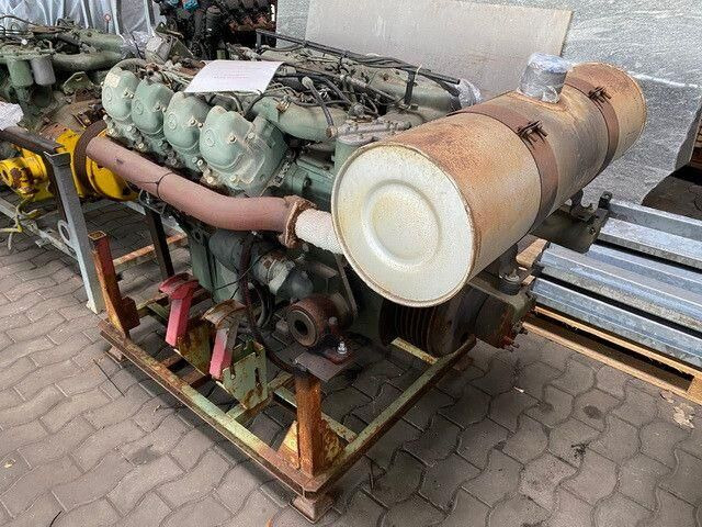 Mercedes-Benz OM 422 Motor, V8, 8 Zylinder, 10x am Lager - 엔진 : 사진 2 Mercedes-Benz OM 422 Motor, V8, 8 Zylinder, 10x am Lager - 엔진 : 사진 2