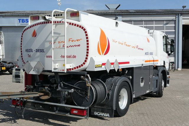 Scania P 400, 2 Kammern, 13m³, Oben- u. Untenbefüllung - 유조트럭 : 사진 4 Scania P 400, 2 Kammern, 13m³, Oben- u. Untenbefüllung - 유조트럭 : 사진 4