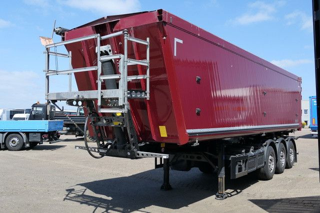 Schmitz Cargobull SKI 24 SL 9.6/Kombitüren/51 cbm./Wassertank - 덤프 세미 트레일러 : 사진 3 Schmitz Cargobull SKI 24 SL 9.6/Kombitüren/51 cbm./Wassertank - 덤프 세미 트레일러 : 사진 3