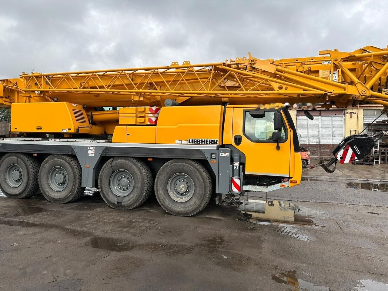 Liebherr LTM 1070 - 모바일 크레인 : 사진 1 Liebherr LTM 1070 - 모바일 크레인 : 사진 1