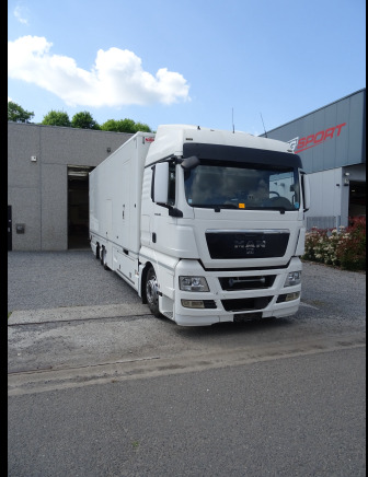 Camion MAN TGX26.400 (2009-731.695 km-VIN:WMA21XZZ7AW137860) - 박스 트럭 : 사진 1 Camion MAN TGX26.400 (2009-731.695 km-VIN:WMA21XZZ7AW137860) - 박스 트럭 : 사진 1