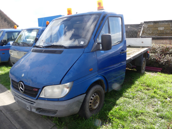 Camionnette plateau Mercedes 308 CDI-D (2002-313.444 km) - 플랫베드 밴 : 사진 2 Camionnette plateau Mercedes 308 CDI-D (2002-313.444 km) - 플랫베드 밴 : 사진 2