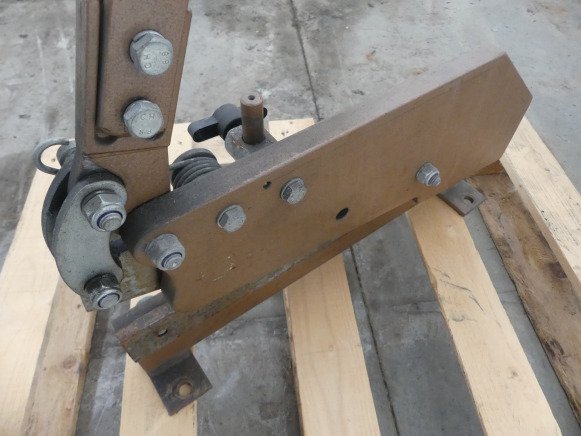 Cisaille à quincaillerie - 금속 가공 기계 : 사진 3 Cisaille à quincaillerie - 금속 가공 기계 : 사진 3