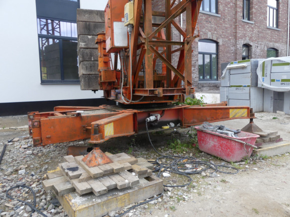 Grue à montage rapide Arcomet T24 - 자립형 크레인 : 사진 4 Grue à montage rapide Arcomet T24 - 자립형 크레인 : 사진 4