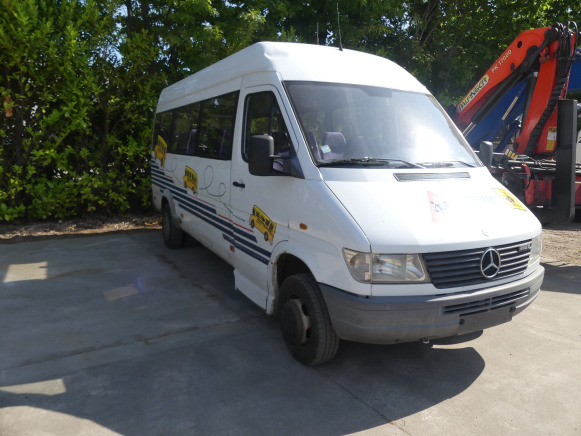 Minibus Mercedes-Benz TN412TE (2000-474.104 km) - 소형 버스, 승합차 : 사진 3 Minibus Mercedes-Benz TN412TE (2000-474.104 km) - 소형 버스, 승합차 : 사진 3