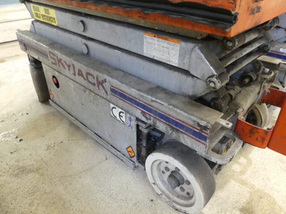 Nacelle ciseaux électrique Skyjack III 3015 - 시저 리프트 : 사진 3 Nacelle ciseaux électrique Skyjack III 3015 - 시저 리프트 : 사진 3