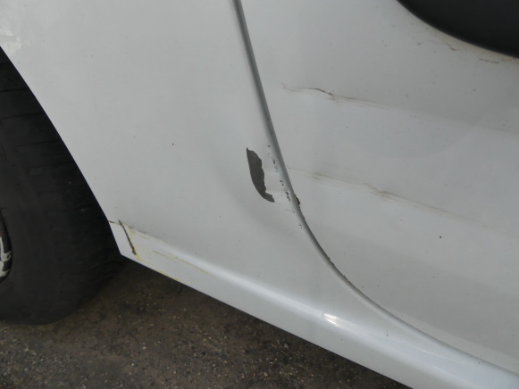 REF:10423 - Voiture Dacia Logan 1.5 DCI break (2012-254.373 km) - 콤비 밴 : 사진 5 REF:10423 - Voiture Dacia Logan 1.5 DCI break (2012-254.373 km) - 콤비 밴 : 사진 5