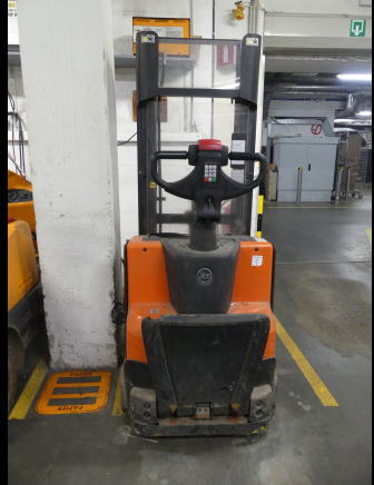 REF:2245.18.36 - Gerbeur électrique BT Staxio SWE120 L - 기타 기계 : 사진 1 REF:2245.18.36 - Gerbeur électrique BT Staxio SWE120 L - 기타 기계 : 사진 1