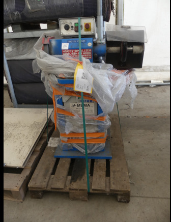 Touret à meuler double tête Aceti Machinne 108 - 금속 가공 기계 : 사진 1 Touret à meuler double tête Aceti Machinne 108 - 금속 가공 기계 : 사진 1