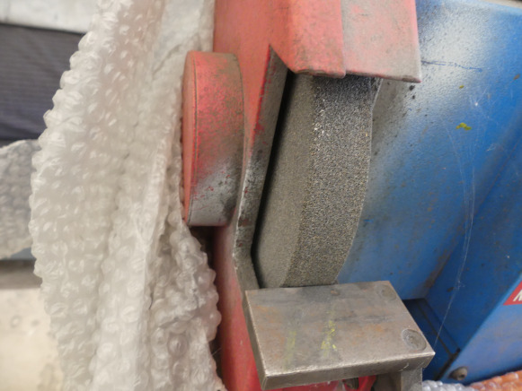 Touret à meuler double tête Aceti Machinne 108 - 금속 가공 기계 : 사진 4 Touret à meuler double tête Aceti Machinne 108 - 금속 가공 기계 : 사진 4