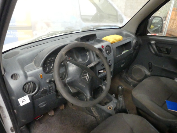 차량 Voiture Citroën Berlingo : 사진 9