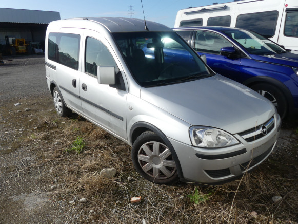 Voiture Opel Combo - 차량 : 사진 2 Voiture Opel Combo - 차량 : 사진 2