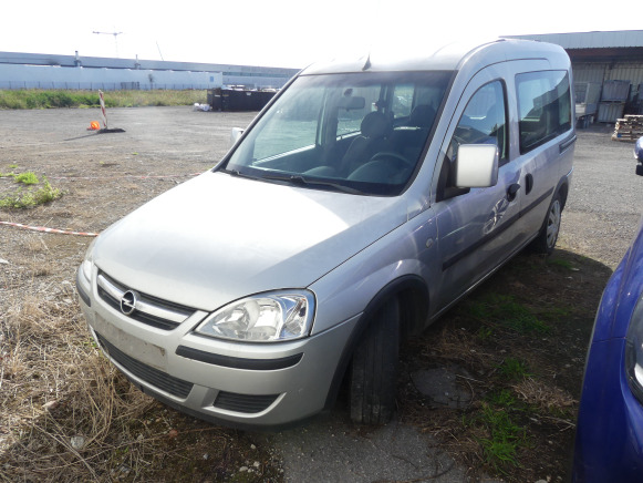 Voiture Opel Combo - 차량 : 사진 1 Voiture Opel Combo - 차량 : 사진 1