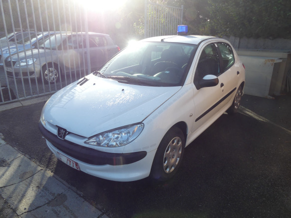 Voiture Peugeot 206 (2006-87.764 km) - 차량 : 사진 1 Voiture Peugeot 206 (2006-87.764 km) - 차량 : 사진 1