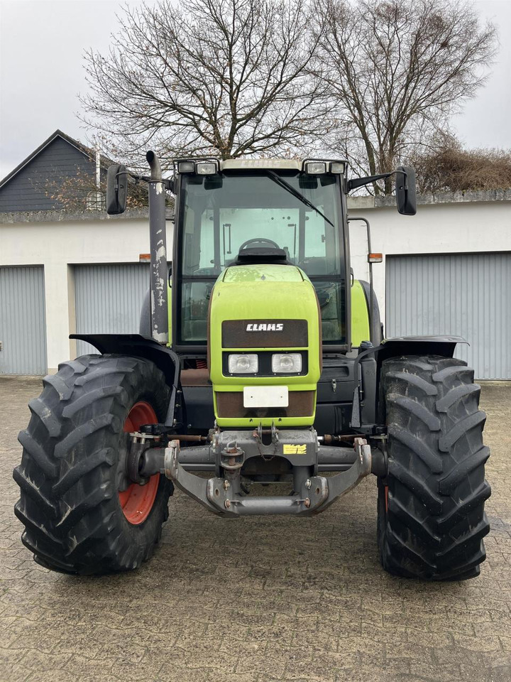 CLAAS Ares 696 RZ - 장궤형 트랙터 : 사진 4 CLAAS Ares 696 RZ - 장궤형 트랙터 : 사진 4