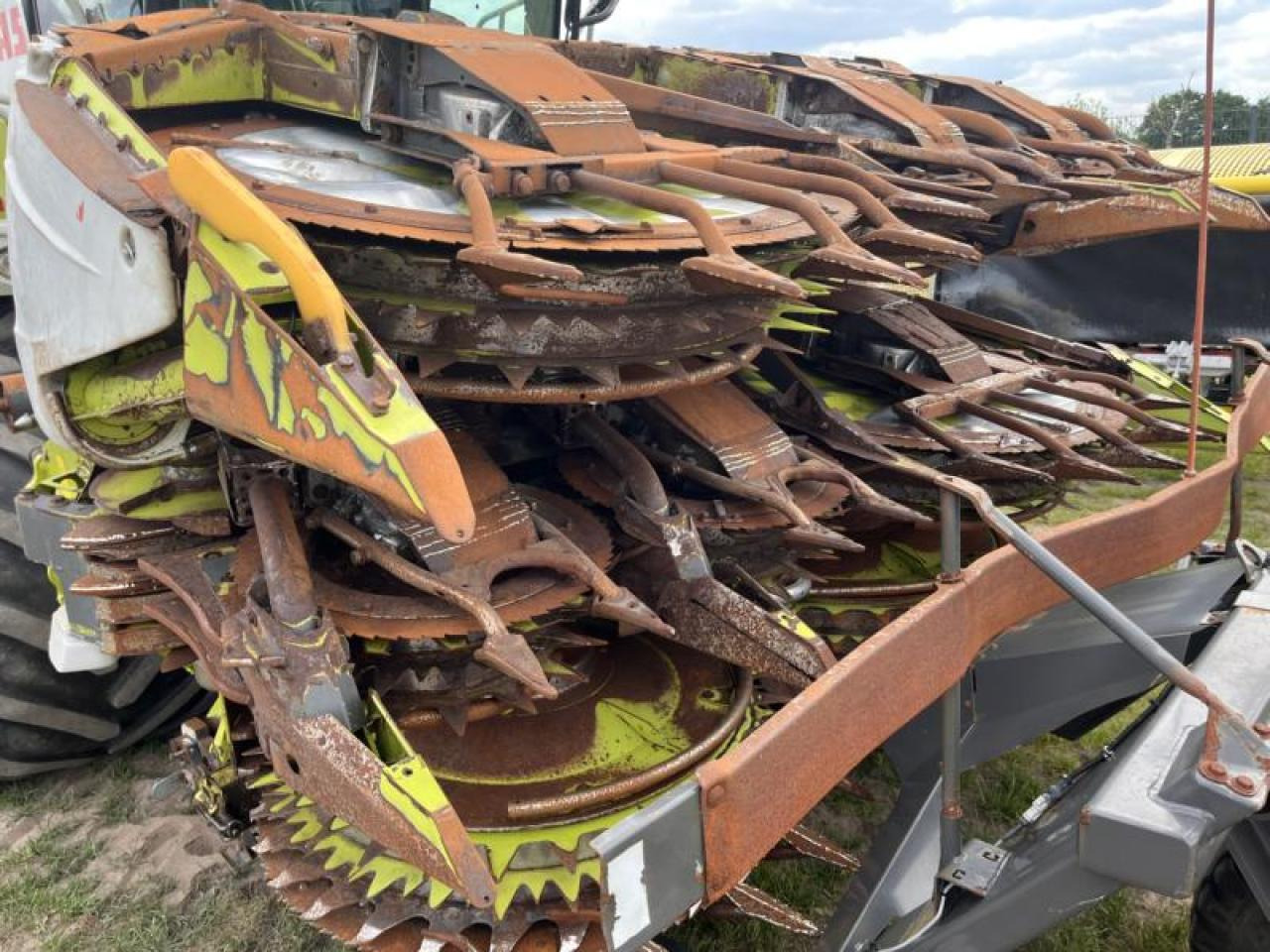 CLAAS Jaguar 980 - 견인식 목초수확기 : 사진 5 CLAAS Jaguar 980 - 견인식 목초수확기 : 사진 5