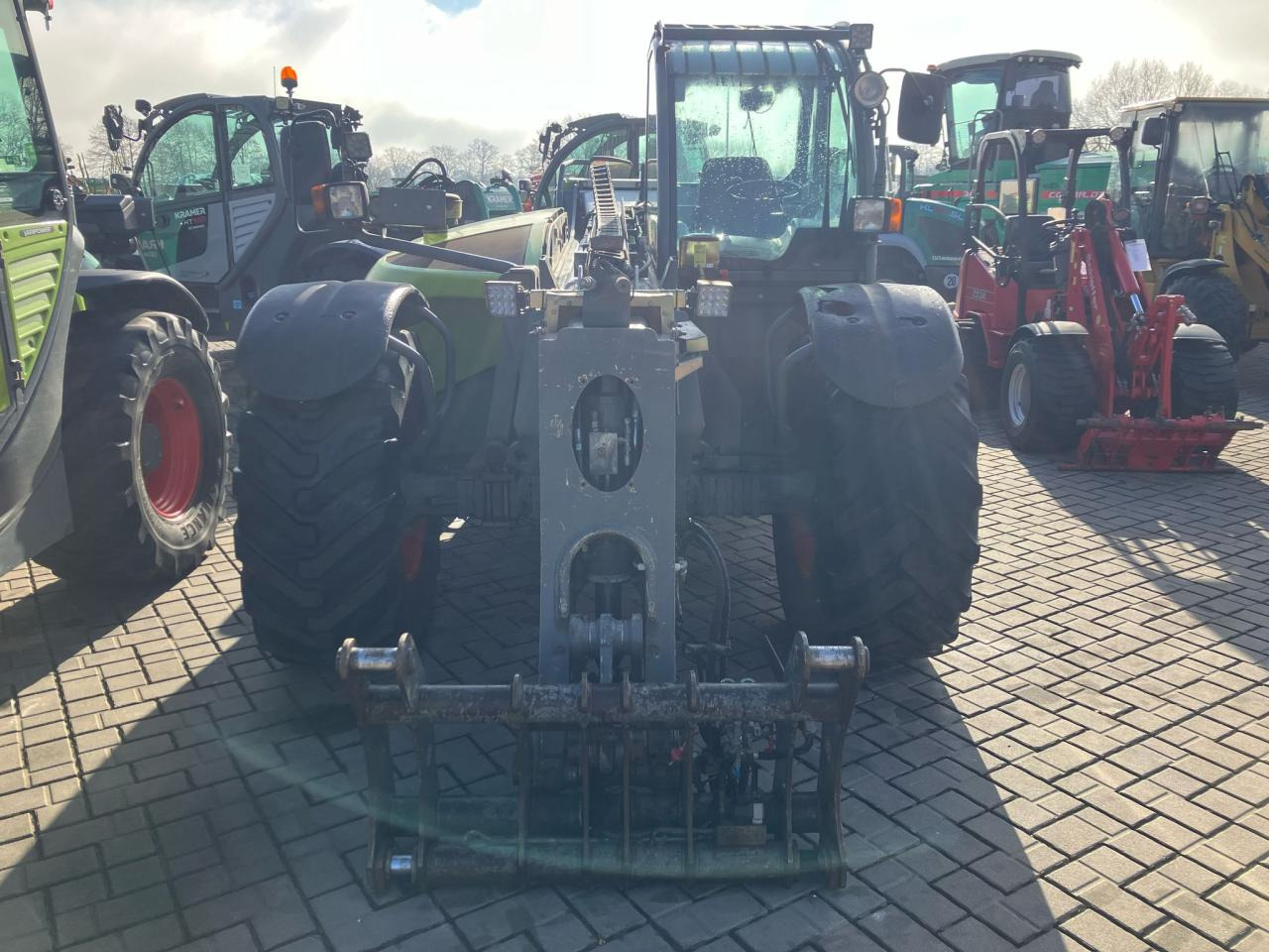 CLAAS Scorpion 9040 - 텔레스코픽 핸들러 : 사진 2 CLAAS Scorpion 9040 - 텔레스코픽 핸들러 : 사진 2