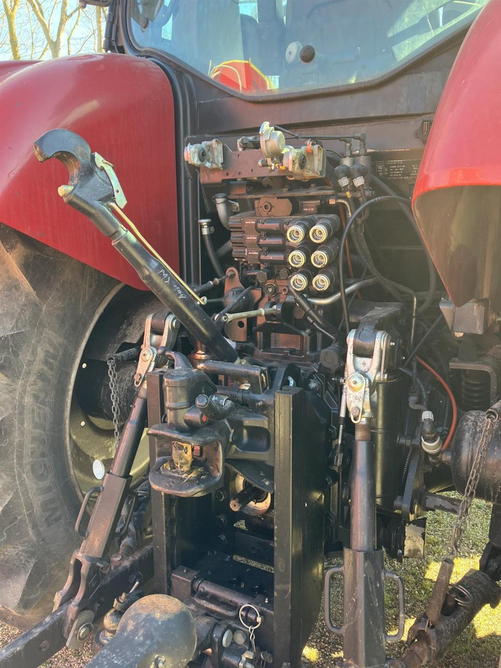 Case-IH Maxxum 140 MC Profi - 장궤형 트랙터 : 사진 5 Case-IH Maxxum 140 MC Profi - 장궤형 트랙터 : 사진 5