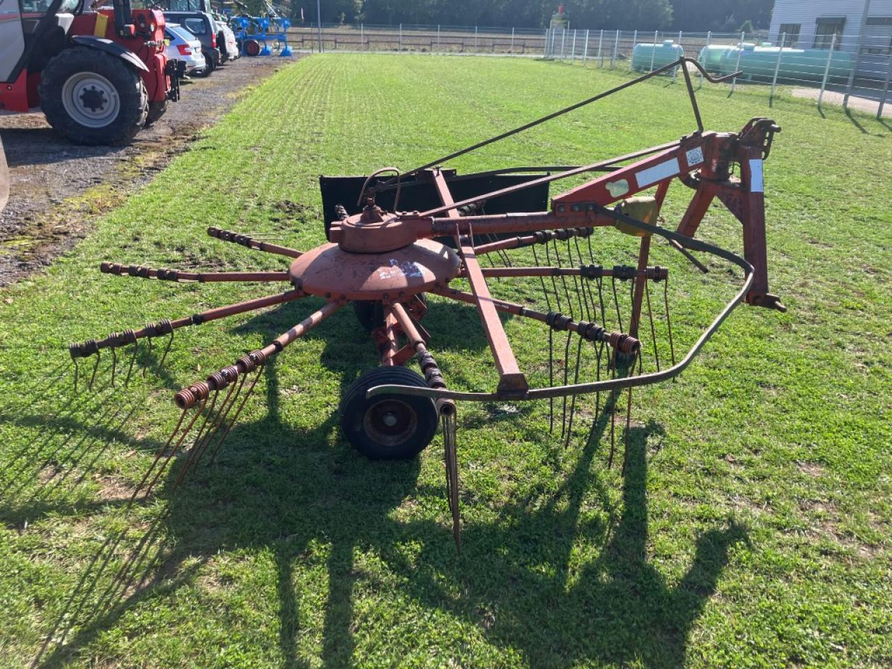 Fella TS 325 - 반전기/ 레이크 : 사진 4 Fella TS 325 - 반전기/ 레이크 : 사진 4