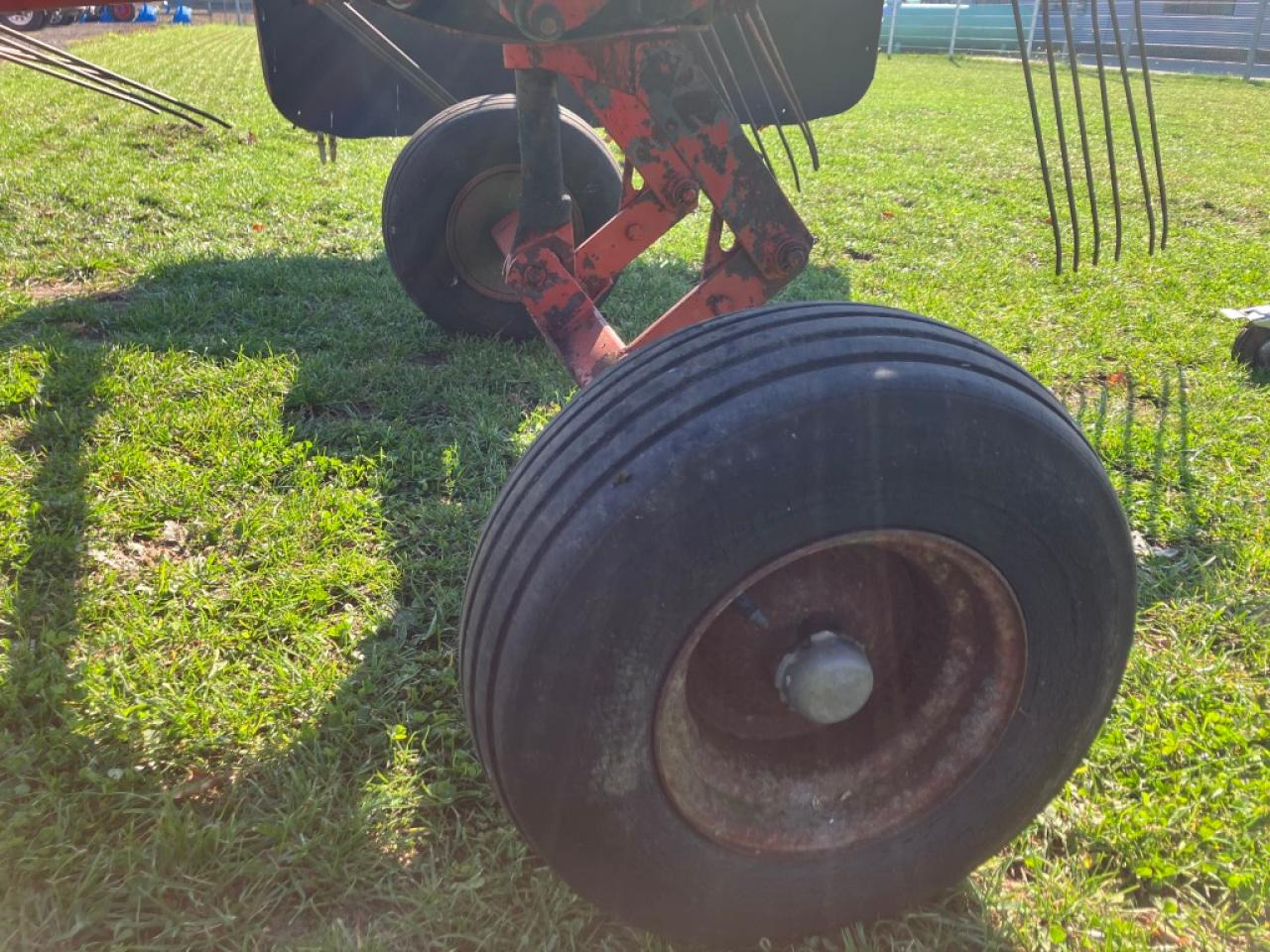 Fella TS 325 - 반전기/ 레이크 : 사진 5 Fella TS 325 - 반전기/ 레이크 : 사진 5