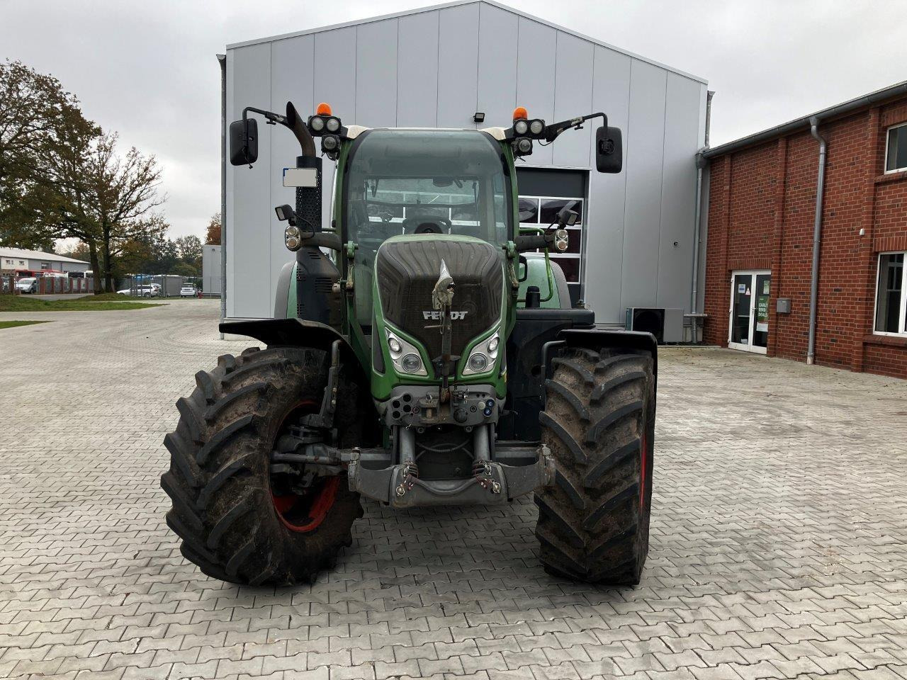 Fendt 716 Vario Profi Plus - 장궤형 트랙터 : 사진 2 Fendt 716 Vario Profi Plus - 장궤형 트랙터 : 사진 2